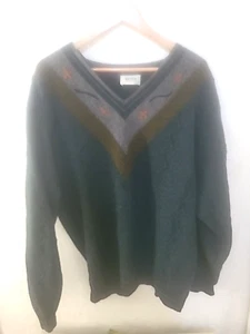 VTG Hugo Boss Made In West Germany 80%Virgin Wool V Neck Jumper Size L - Picture 1 of 13