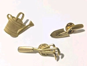 Watering Can Gardening Tool Trowel Hat Lapel Apron Vest Pin Back Pins JJ Brand - Picture 1 of 3