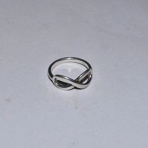 Tiffany & Co. Infinity Silver Ring Size 4.75 - Picture 1 of 5