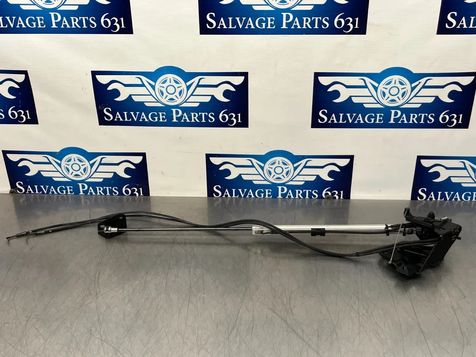 2008 Bmw 650i Tonneau 盖液压升降缸 - 乘客右 - E64 - 152k — 第 1/4 张图片