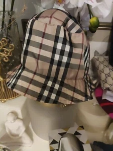 Burberry Genuine Womens Vintage Y2K Bucket Hat Cap - Multi - Size Large L - Picture 1 of 10