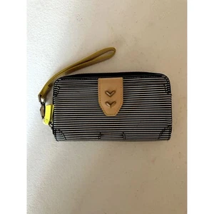 Stella & Dot Madison Tech Wristlet Wallet in Breton Stripe Blue White Coins - Picture 1 of 2