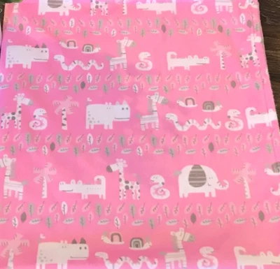 Manta Regalo Bebé Animales de la Selva Minky Safari Zoo Hecha a Mano Rosa Niña Baby Shower Foto 1 de 4