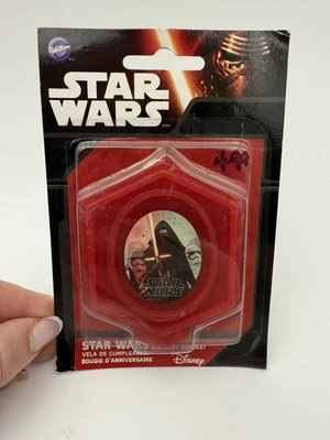 Decoração de bolo Star Wars Darth Vader sabre de luz aniversário vela Wilton nova na caixa - Imagem 1 de 3
