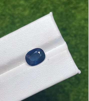 2.82ct AIG Certified 100% Natural Blue Sapphire Loose Gemstone - Image 1 of 4