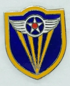PIN DE LA FUERZA AÉREA DEL EJÉRCITO DE LA SEGUNDA GUERRA MUNDIAL - PRODUCCIÓN ACTUAL - ¡IDEAL PARA GORRAS/CHAQUETAS! - Imagen 1 de 3