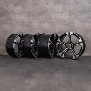 Mercedes Classe E ruote 19 pollici W214 S214 A2144013600 A2144013700 nero - Foto 1 di 5