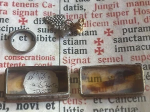 LOTE RARO RELIQUIAS / EX VOTO Santa Rita: anillo, vid, corazón y nudo en CAJA! - Imagen 1 de 10
