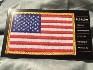 20 Page Patriotic Flag Booklet. Including 20 -.37 Stamps - Picture 1 of 7