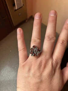 Anello in argento 925 brunito con granati naturali - Foto 1 di 2