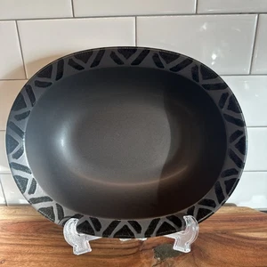 "Cuenco para servir verduras ovalado negro 11"" Pfaltzgraff patrón sol medianoche borde ancho" - Imagen 1 de 2