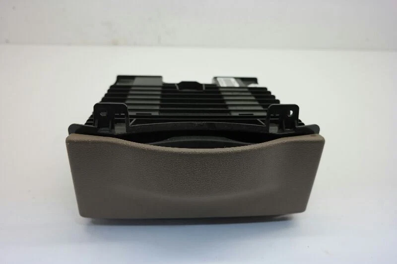 2011-2016 CHRYSLER TOWN COUNTRY DASH PULL OUT CUP HOLDER CUPHOLDER  Foto 1 de 4