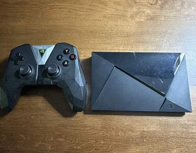 NVIDIA Shield 2017 16GB Console 4K HDR Lettore multimediale e controller - Immagine 1 di 4
