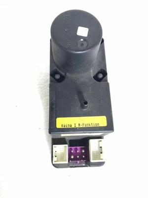 COMPRESSORE CHIUSURE PER AUDI 80 Berlina Serie 4A0862257F (91>94) - Immagine 1 di 4