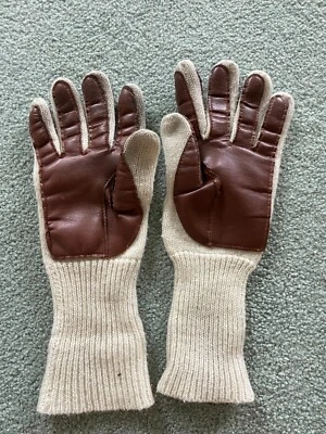 Guantes adultos beige otoño/invierno con pinzas en la parte delantera y trasera Foto 1 de 4