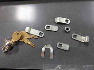 NATIONAL,COMPX, MAILBOX LOCK, C8735, MULTI -CAM, BRIGHT NICKEL - Picture 1 of 8