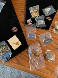 29 Toledo And Various Air Craft Club Collector Pins - Picture 1 of 9