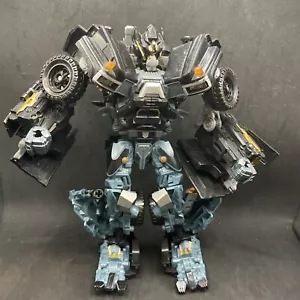 Transformers Dark of the Moon Ironhide complete Hasbro DOTM Leader Class 693 - Picture 1 of 23