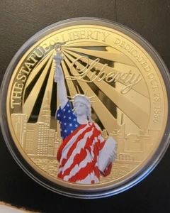 THE STATUE OF LIBERTY COLOSAL COMMEMORATIVE COIN 24K GOLD LAYERED COLORIZED NEW - Picture 1 of 6