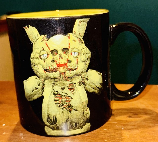 Caneca Esculpida Freddy Fazbear do Game Five Nights at Freddy's