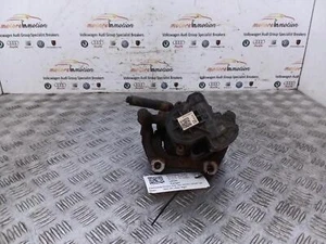SEAT LEON 2017 Mk3 5F 1.6 TDI Right rear electric caliper and carrier 8V0615424D - Picture 1 of 9