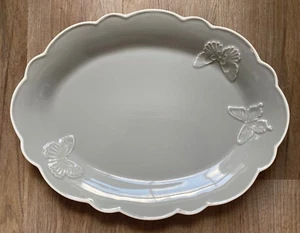 Lenox BUTTERFLY MEADOW CARVED SLATE 16" Oval Serving Platter - 2 Available - Picture 1 of 2