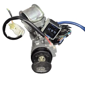 11 - 13 Kia Sorento Ignition Lock Switch Housing Assembly & 1 Key - FAST SHIP - - Picture 1 of 6