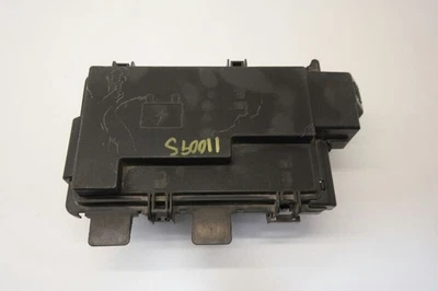 05 06 07 08 09 PONTIAC MONTANA ENGINE FUSE RELAY BOX  - Image 1 of 4