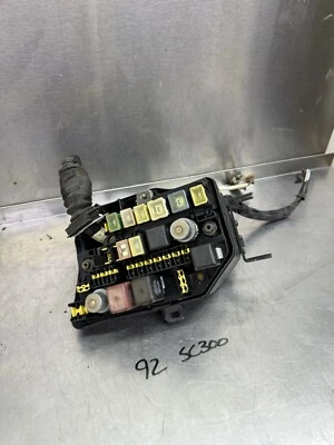 92 93 94 95 96 97 98 99 00 LEXUS JZZ31L SC300 SC400 FUSE RELAY BOX MODULE OEM - Image 1 of 4