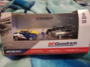 BF Goodrich Diorama 4 car set 1:64 Camaro/ Vette /Jeep/ Challenger Greenlight - Picture 1 of 2