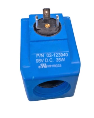 New Vickers 02-123940 Solenoid Coil - 98 VDC, 35 Watts - Image 1 of 4