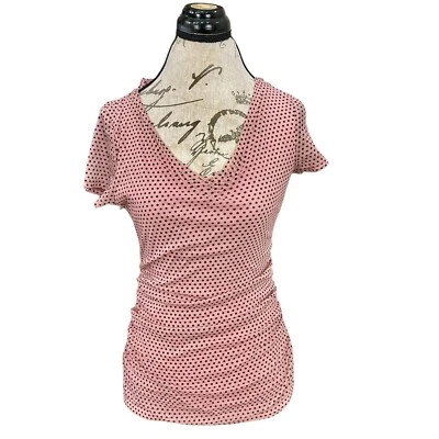 Blusa para mujer New York & Company talla pequeña Rockabilly retro lunares rosa  Foto 1 de 4