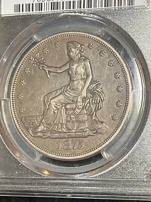PCGS XF40CAC 1875 CC DÓLAR COMERCIAL PERFECTO PARA EL GRADO RESISTENTE CC COMO NUEVO Foto 1 de 3