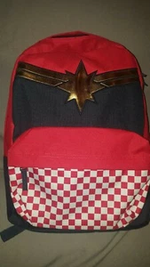 MOCHILA VANS CAPTAIN MARVEL AUTÉNTICA ROJA AZUL VN0A3QXFIZQ NUEVA CON ETIQUETAS - Imagen 1 de 3