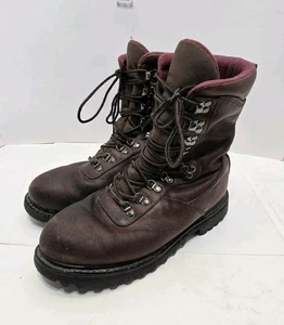 CABELA’S Botas de Trabajo de Cuero Marrón para Hombre con Pistas de Hielo Sin Cordones - Talla M 9.5 EE - Imagen 1 de 16