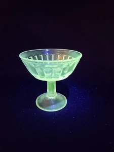 Convex Rib open Compote 5" EAPG Findley glass Manganese Glows UV - Picture 1 of 5