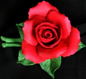 VTG Olympiad Hybrid Red Rose Flower Porcelain Ceramic Figurine Sculpted - Picture 1 of 12
