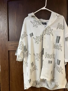 Vintage Leak Wear Short Sleeve Button Up Shirt Mens XL 90s Hip Hop Baggy - Picture 1 of 5