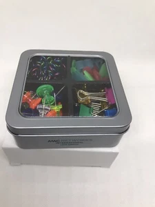 Büroklammer Konvolut kleine Box mit allen bunten Farben AMC Logo auf der Box 2 Stück - Bild 1 von 5