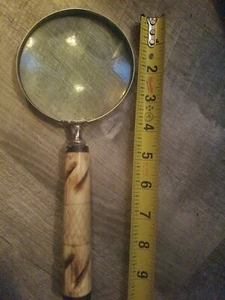 Large Magnifying Glass With Unique Handle - Picture 1 of 10