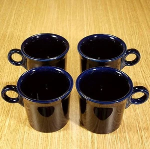 Tazas con mango de anillo FIESTA Fiestaware AZUL COBALTO Tom & Jerry (lote de 4) *XLNT* - Imagen 1 de 1