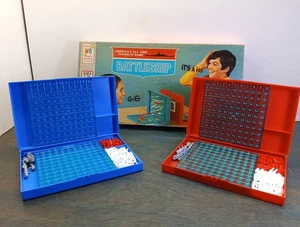 VINTAGE Corazzata COMPLETO Milton Bradley 1971 Classico Strategia Gioco da Tavolo Bambini - Foto 1 di 16