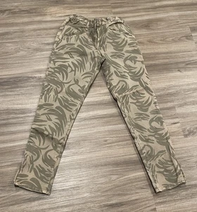 Peek Dungarees Youth Size 12 Tan Beige Camo Pants Zipper Pockets Zip Ankles - Picture 1 of 3