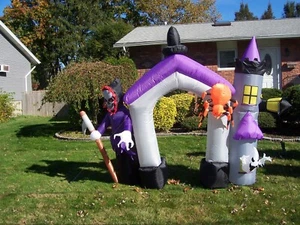 HOOJO 10' GOD OF DEATH ARCHWAY LIGHTLY USED(2 WEEKS) - Picture 1 of 2