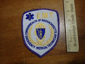 PARCHE DE RESCATE AMBULANCIA EMT TÉCNICO MÉDICO DE EMERGENCIA DE MASSACHUSETTS BX X#14 - Imagen 1 de 1