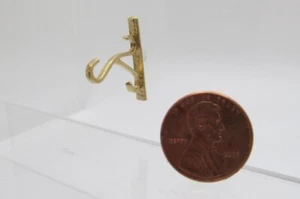 Dollhouse Miniature Gold Metal Wall Plant Holder Hook MUL1997B - Picture 1 of 2