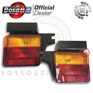 COPPIA FANALE POSTERIORE CON LAMPADINE TIPO ORIGINALE PER PIAGGIO APE 50 - Picture 1 of 2