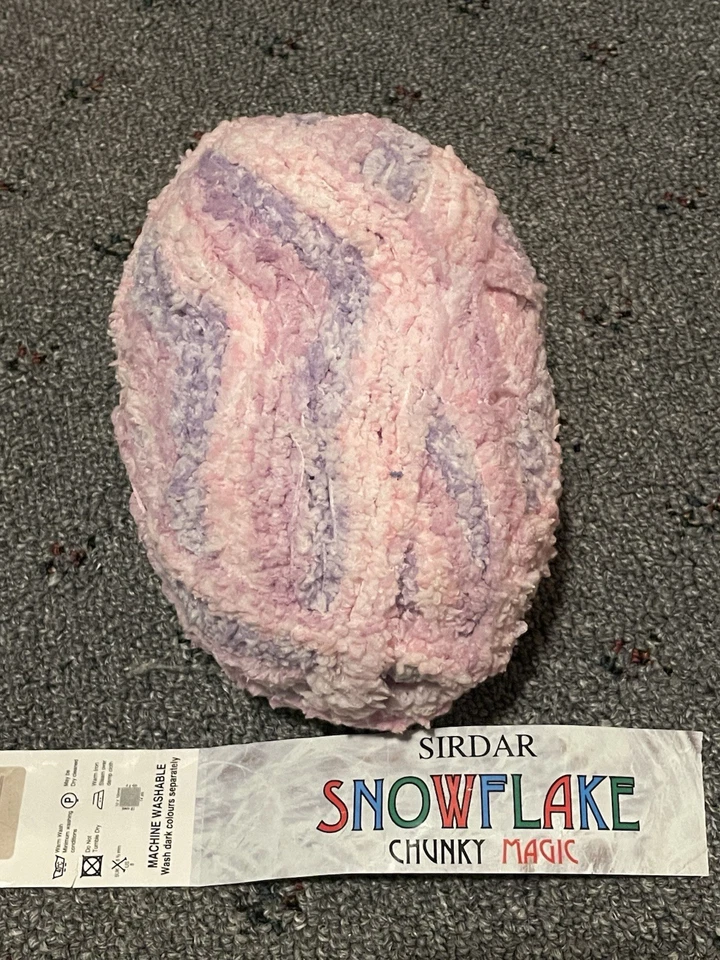 Sirdar Yarn Snowflake Chunky Magic Polyester 137y 50g 1.75oz Pink Tag Ripped - Image 1 of 1
