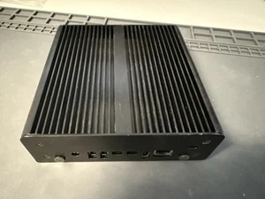 Akasa Newton CAC A-NUC83-M1B Fanless case - for Intel NUC 11 - Bild 1 von 4