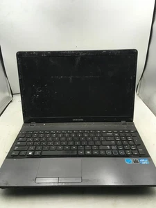 SAMSUNG NP300E5C A07US - FOR PARTS - INTEL i3-2370M - 4GB RAM - READ DESCRIP -BB - Picture 1 of 9